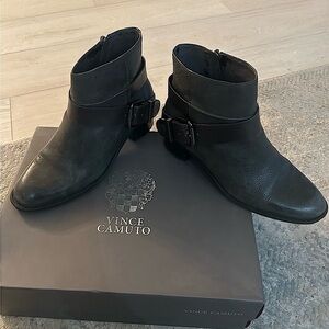 👢Vince Camuto boots, size 7.5M